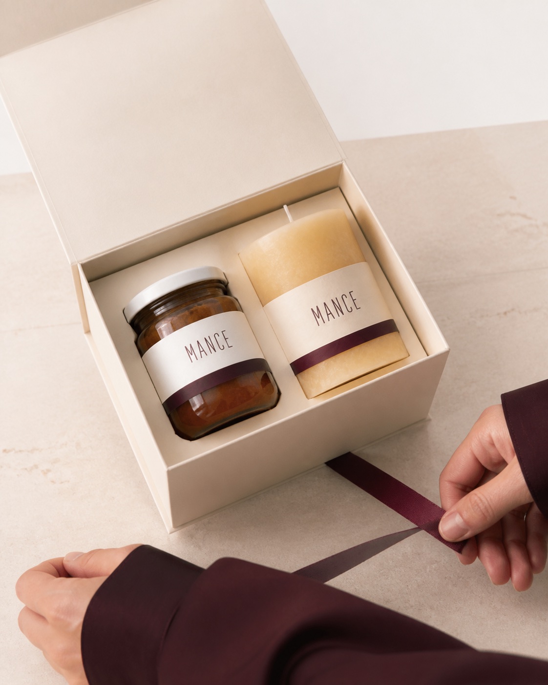 Open MANCE gift box